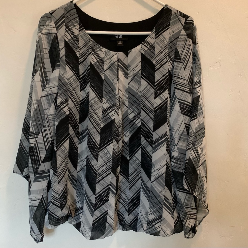 Vintage Gray & Black Plaid Blouse with 3/4 Sleeves Size Medium - Picture 2 of 13